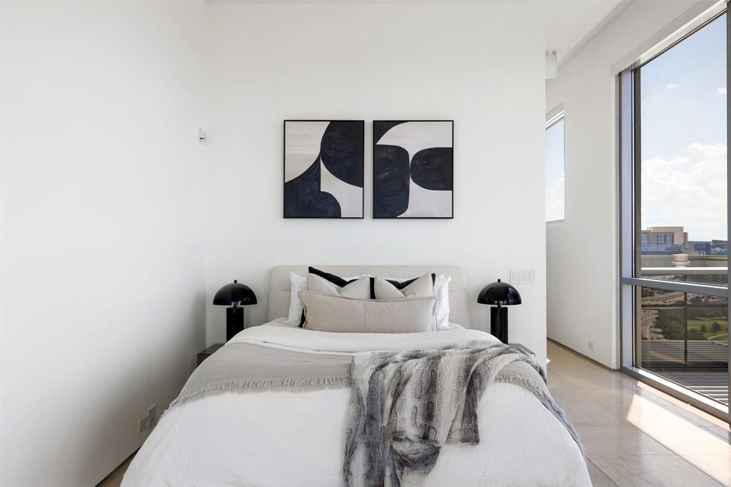 1717 Arts Plaza, Unit 2112 Dallas, TX 75201 - Photo 23 of 40