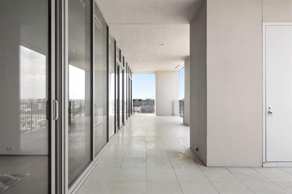 1717 Arts Plaza, Unit 2112 Dallas, TX 75201 - Photo 25 of 40