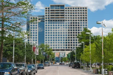 $1,049,500 | 1717 Arts Plaza, Unit 2112, Dallas, TX 75201