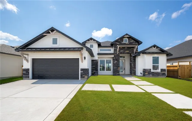 $475,000 | 1425 Jack Chesney Street, Corpus Christi, TX 78415