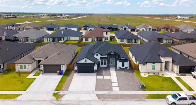 $475,000 | 1425 Jack Chesney Street, Corpus Christi, TX 78415