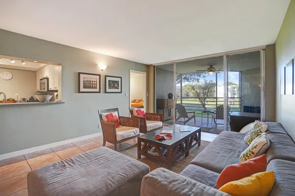 $2,800 | 1831 Sabal Palm Drive, Unit 202, Davie, FL 33324