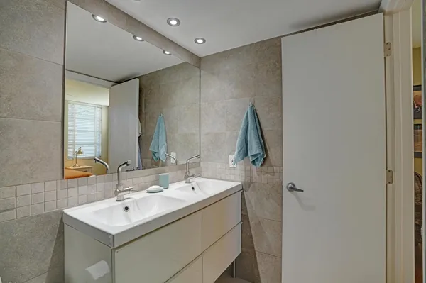 $2,800 | 1831 Sabal Palm Drive, Unit 202, Davie, FL 33324