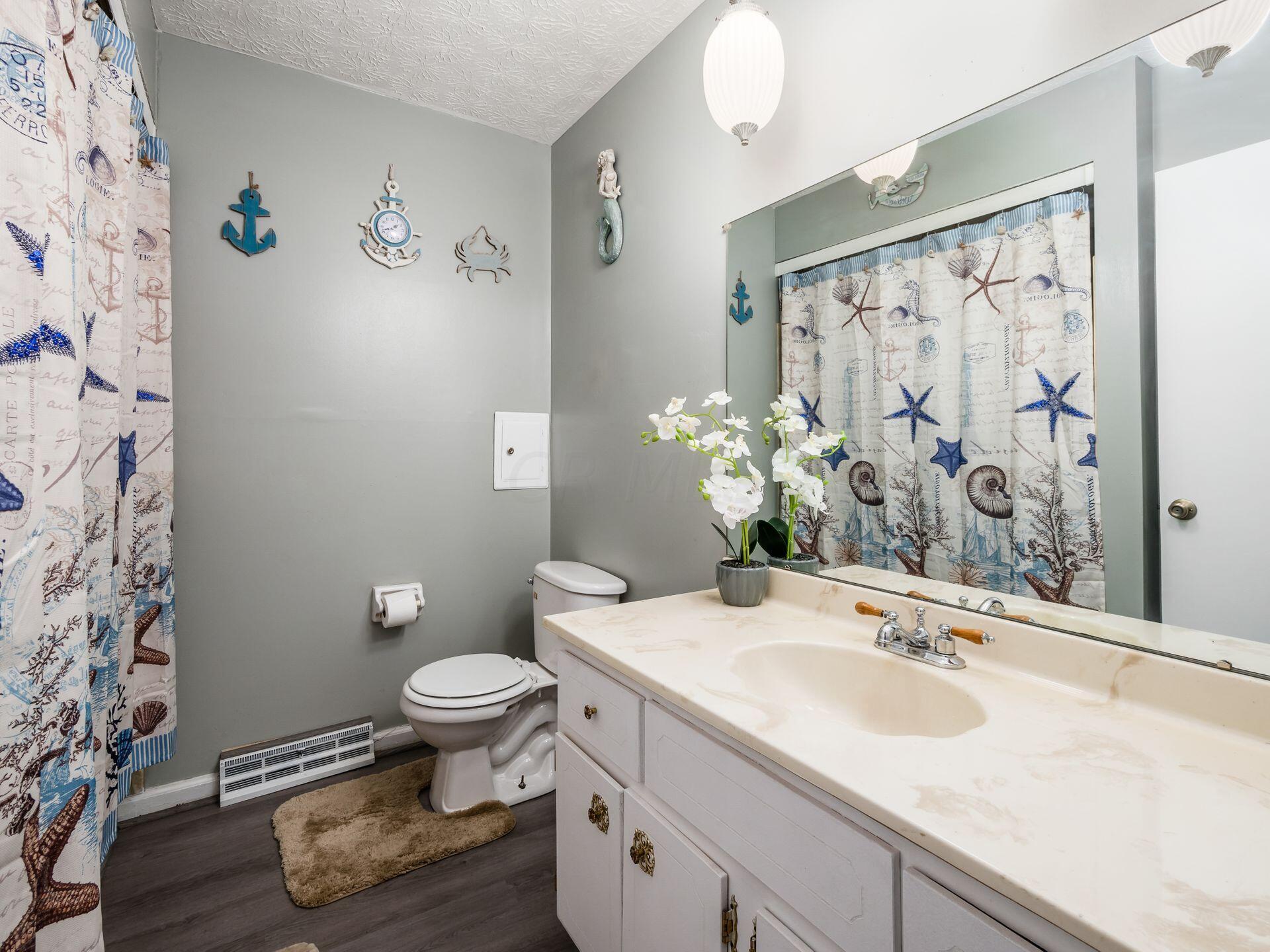 325 Chapelfield Road Columbus, OH 43230 - Photo 20 of 30 017_cb_C - 325 Chapelfield046