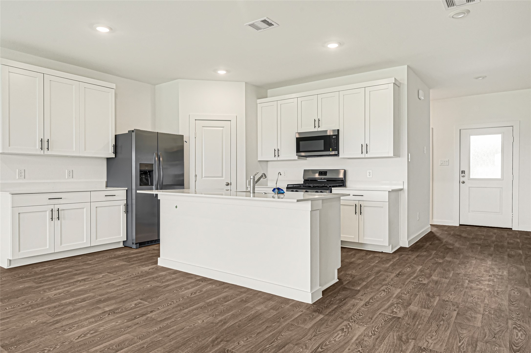 2631 Sunset Blf Lane Rosenberg, TX 77471 - Photo 13 of 44 Gallery Image 13