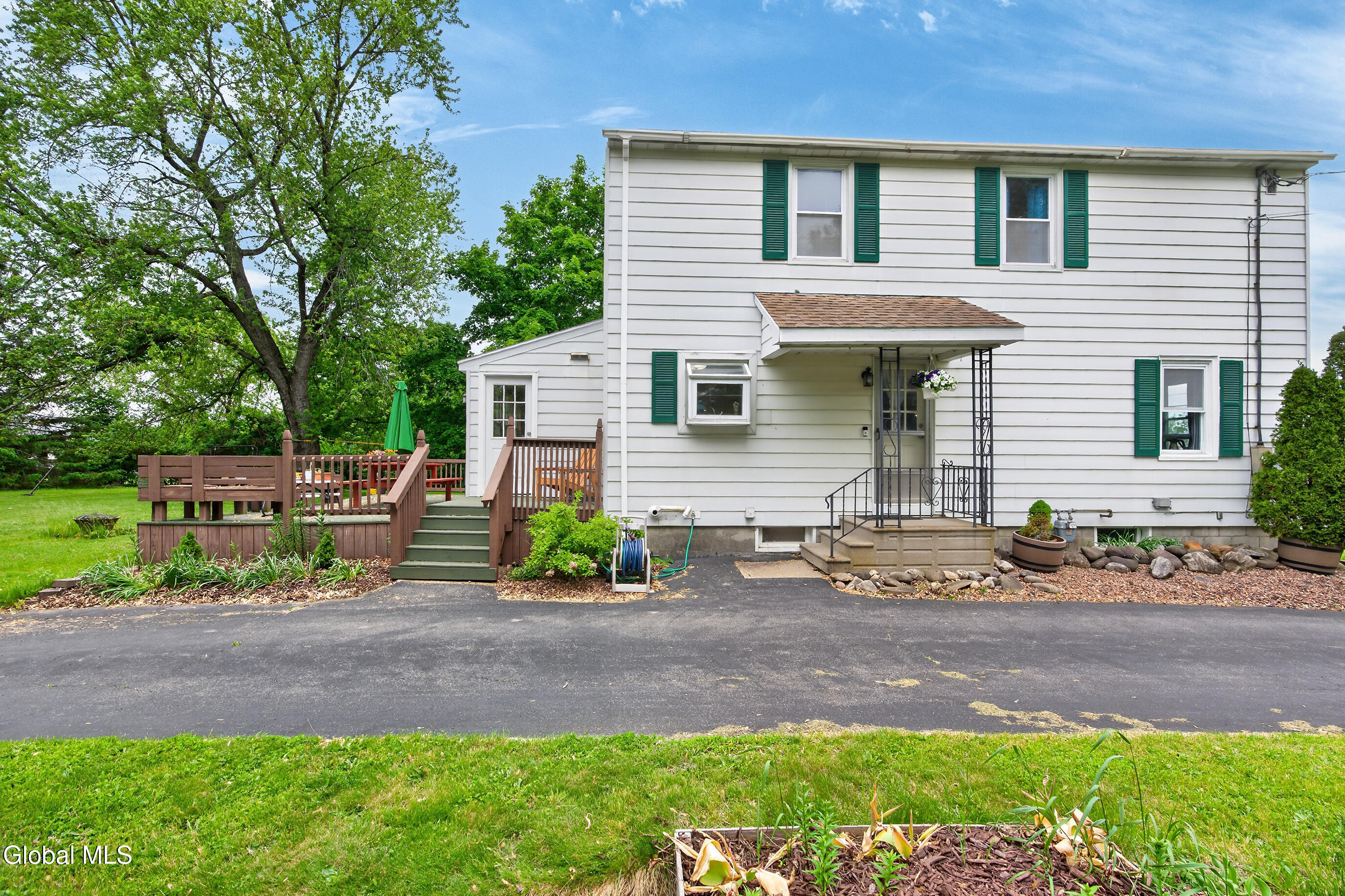 5793 Depot Road Voorheesville, NY 12186 - Photo 6 of 90 020-5793-Depot-Road-Voorheesville-NY-121