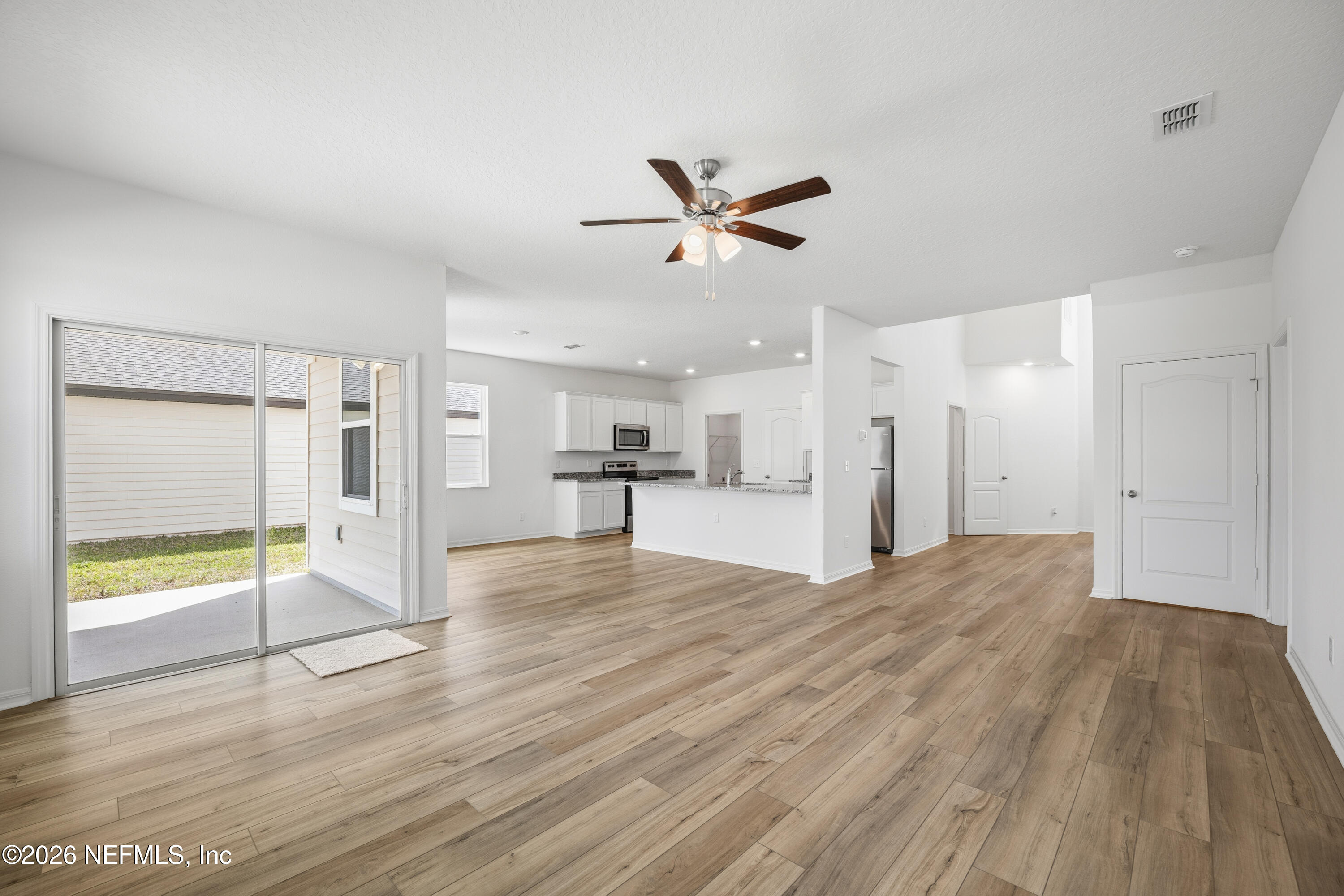 6917 Myrtle Oak Road Jacksonville, FL 32219 - Photo 6 of 63 02 Living Room