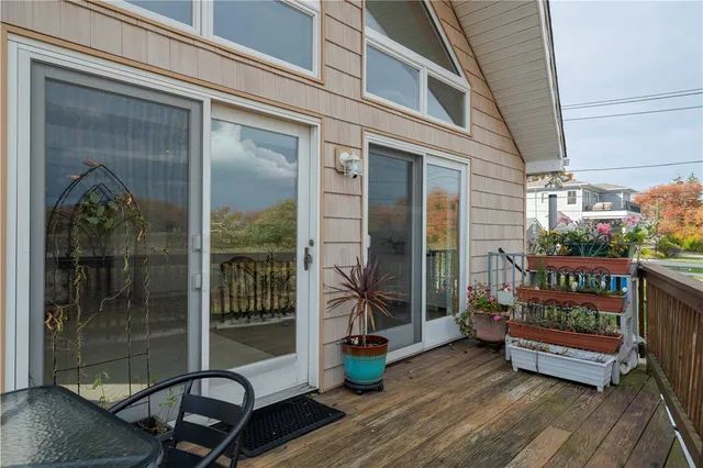 $1,275,000 | 91 Bonnet Point Road, Narragansett, RI 02882