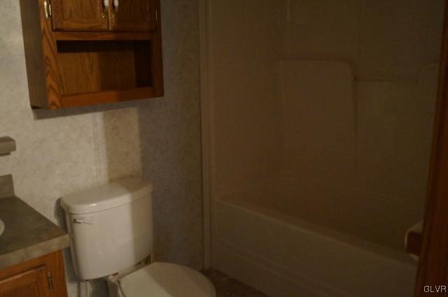 8220 Airport Road, Unit 22 Bath, PA 18014 - Photo 12 of 13 Gallery Image 12