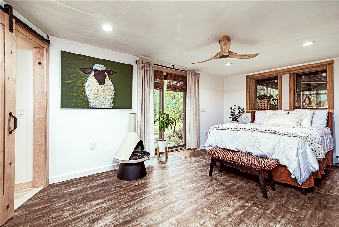 124 Biscuit City Road Charlestown, RI 02813 - Photo 33 of 49 3rd bedroom