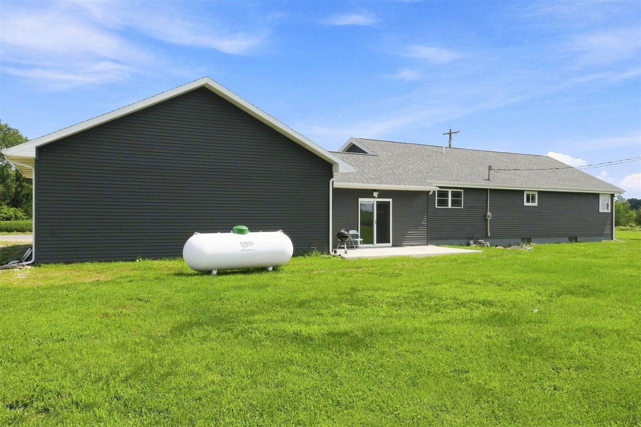 59944 Oak Grove Road Cassopolis, MI 49031 - Photo 29 of 36 Gallery Image 29