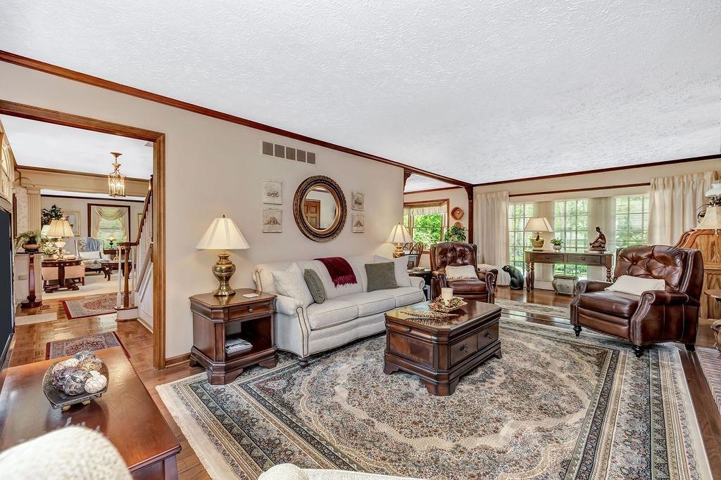 2618 Nichols Road Hamilton, OH 45013 - Photo 2 of 40