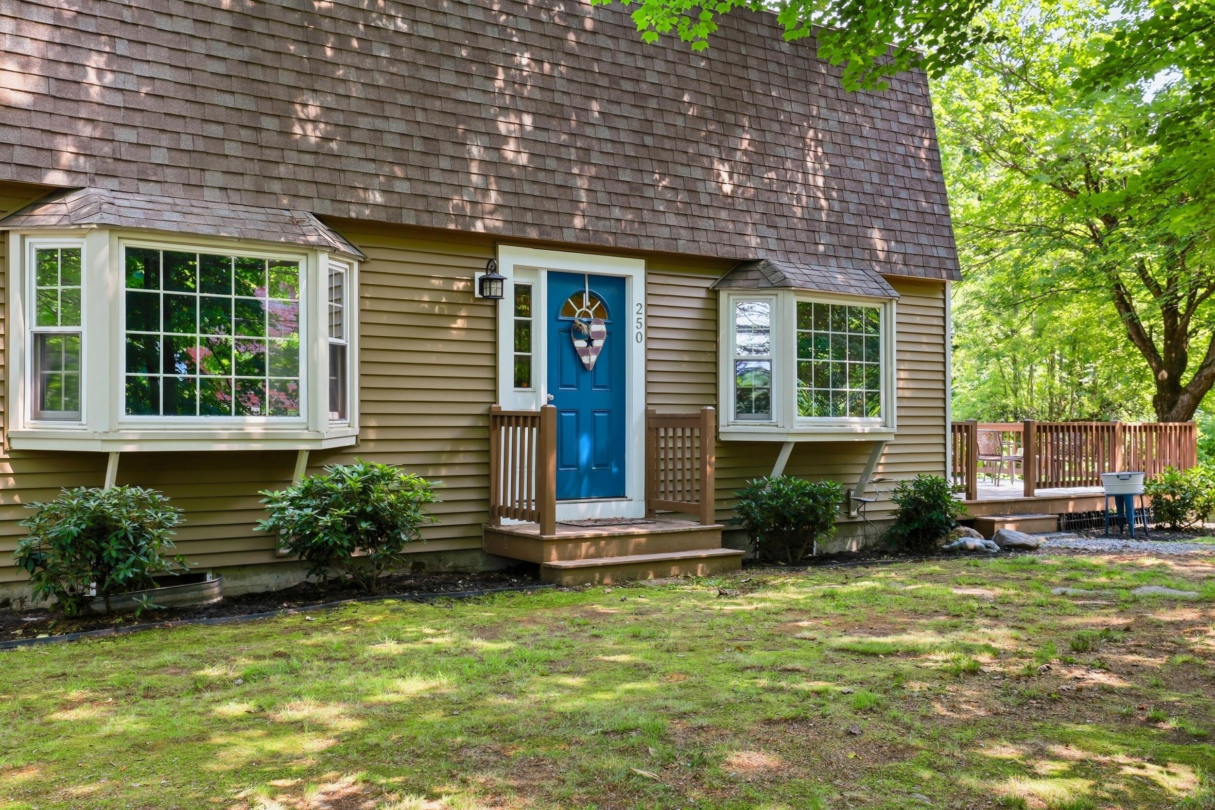 250 Pine Hill Road Berwick, ME 03901 - Photo 2 of 45 4_on_the_mark-et_017_autoremove_43953808