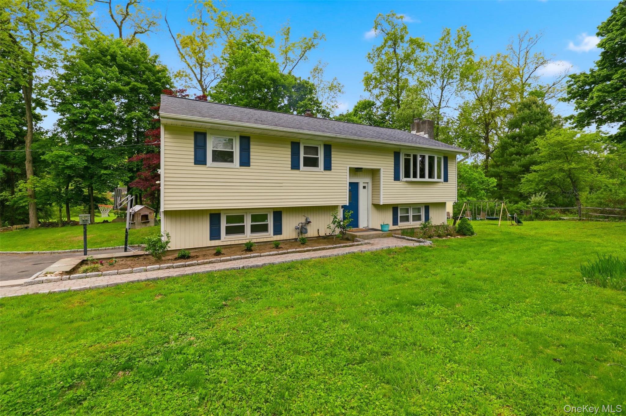 30 Ridgeview Road Brewster, NY 10509 - Photo 2 of 25