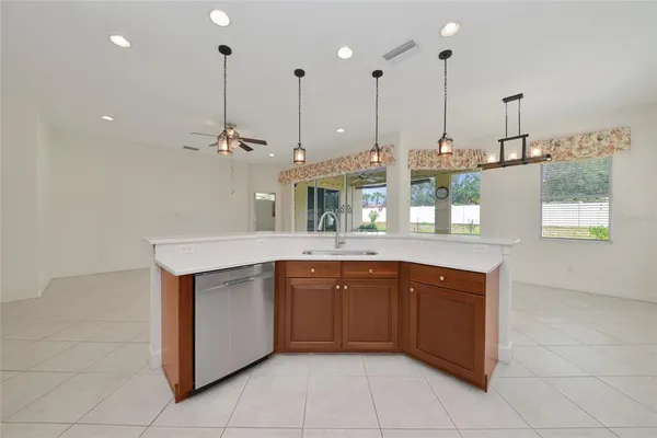 $494,900 | 6841 74th St Circle East, Bradenton, FL 34203