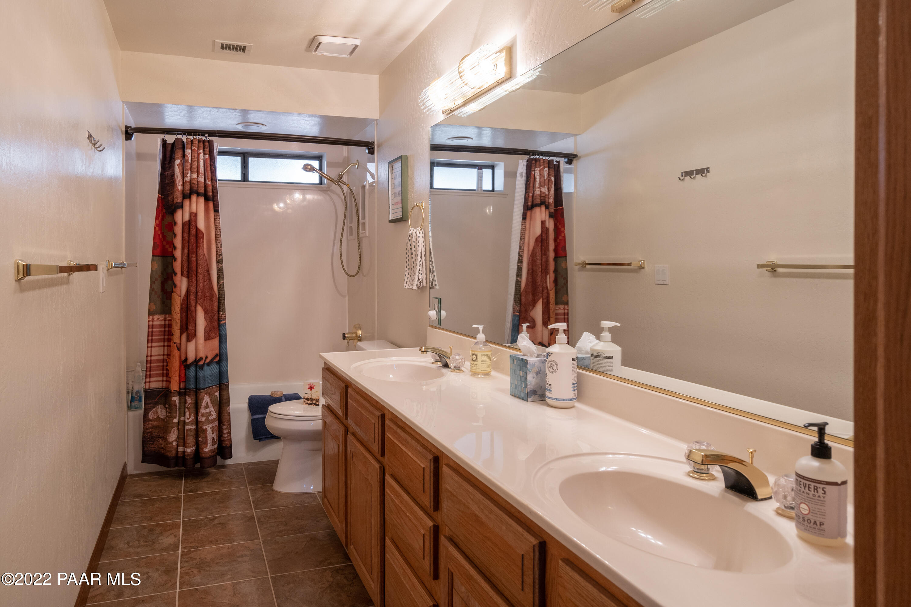1737 Coyote Road Prescott, AZ 86303 - Photo 28 of 35 LL BATH 2