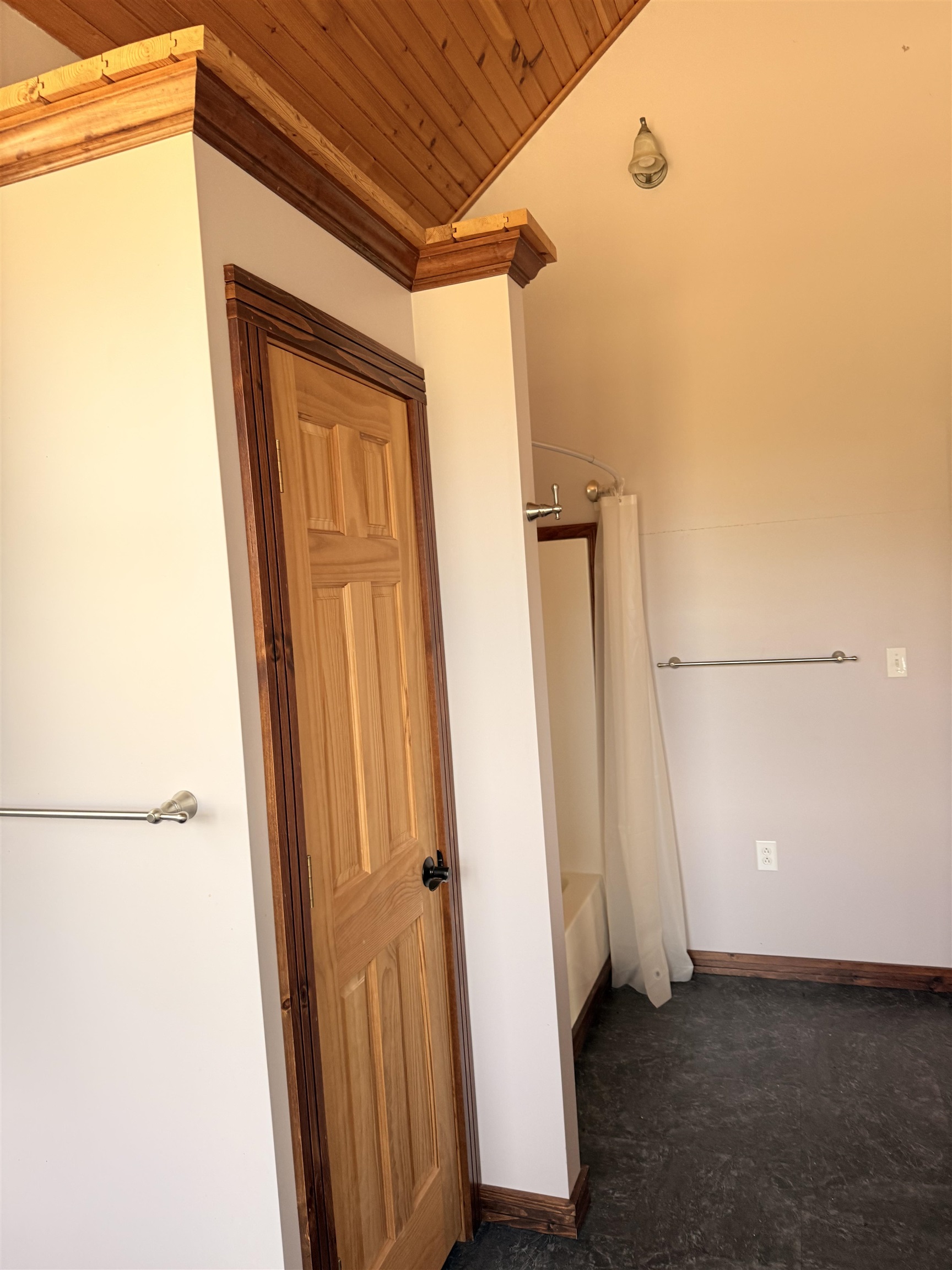 53 Hidden Drive Alburgh, VT 05440 - Photo 19 of 47