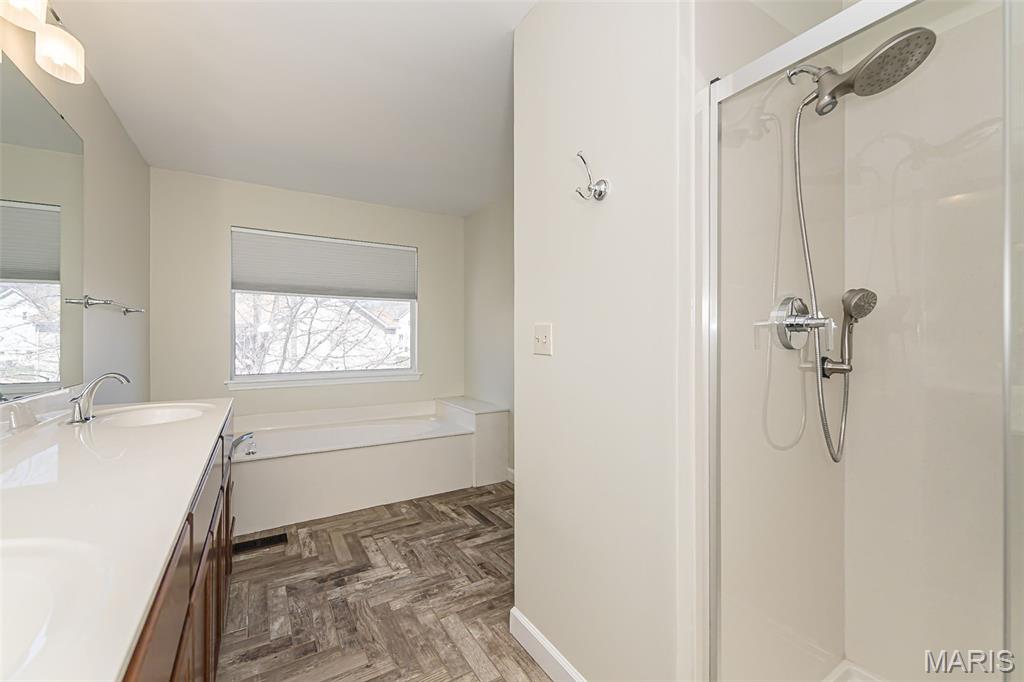 740 Spring Crest Court Fenton, MO 63026 - Photo 22 of 38