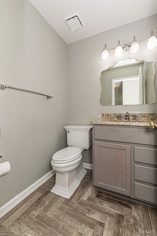 740 Spring Crest Court Fenton, MO 63026 - Photo 9 of 38