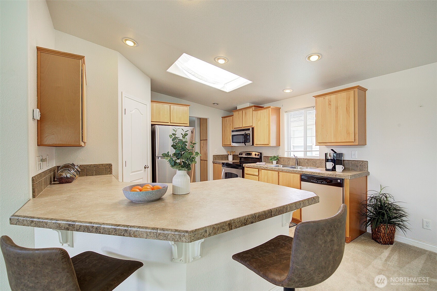 23825 15th Avenue Southeast, Unit 170 Bothell, WA 98021 - Photo 5 of 20