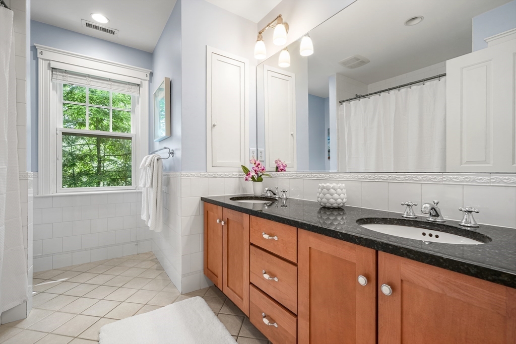 63 Locust Avenue Lexington, MA 02421 - Photo 24 of 37