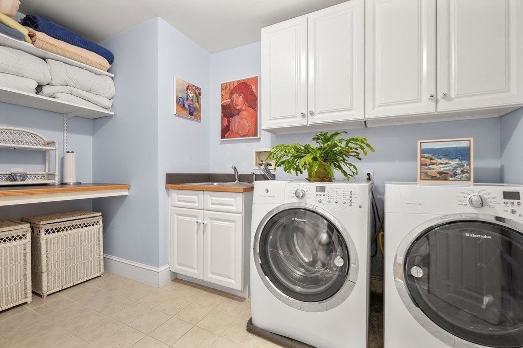 63 Locust Avenue Lexington, MA 02421 - Photo 25 of 37