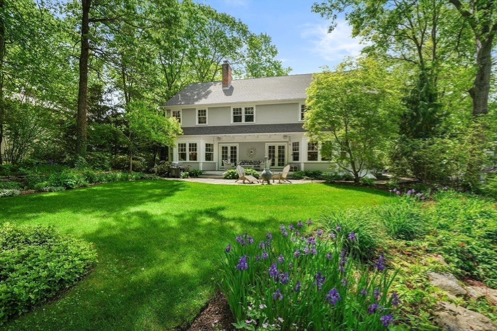 63 Locust Avenue Lexington, MA 02421 - Photo 33 of 37