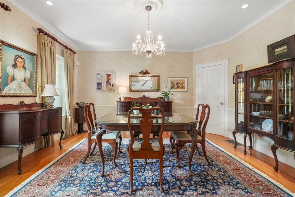 63 Locust Avenue Lexington, MA 02421 - Photo 6 of 37