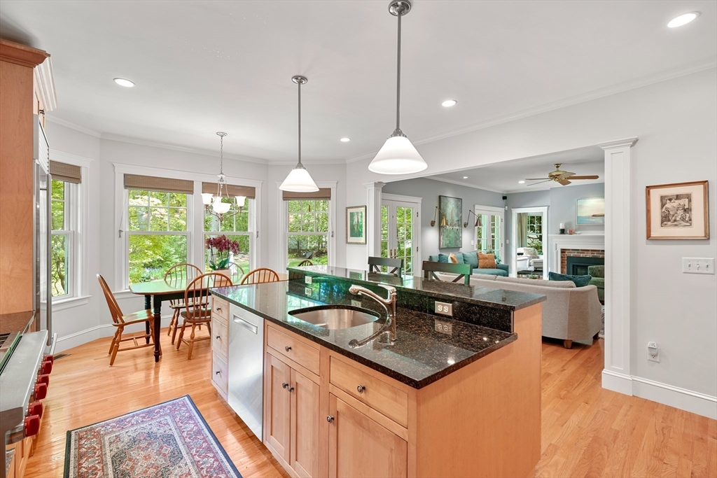 63 Locust Avenue Lexington, MA 02421 - Photo 8 of 37