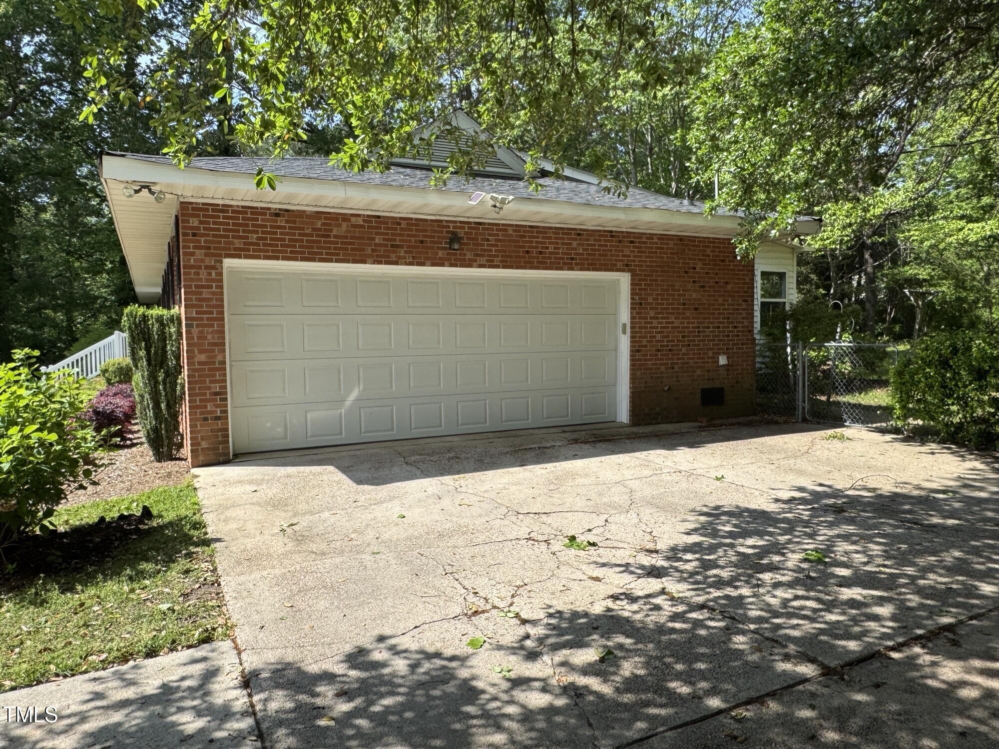 5009 Old Elizabeth Road Raleigh, NC 27616 - Photo 3 of 25 3