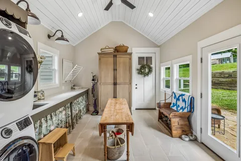 $900,000 | 1765 Theta Pike, Columbia, TN 38401