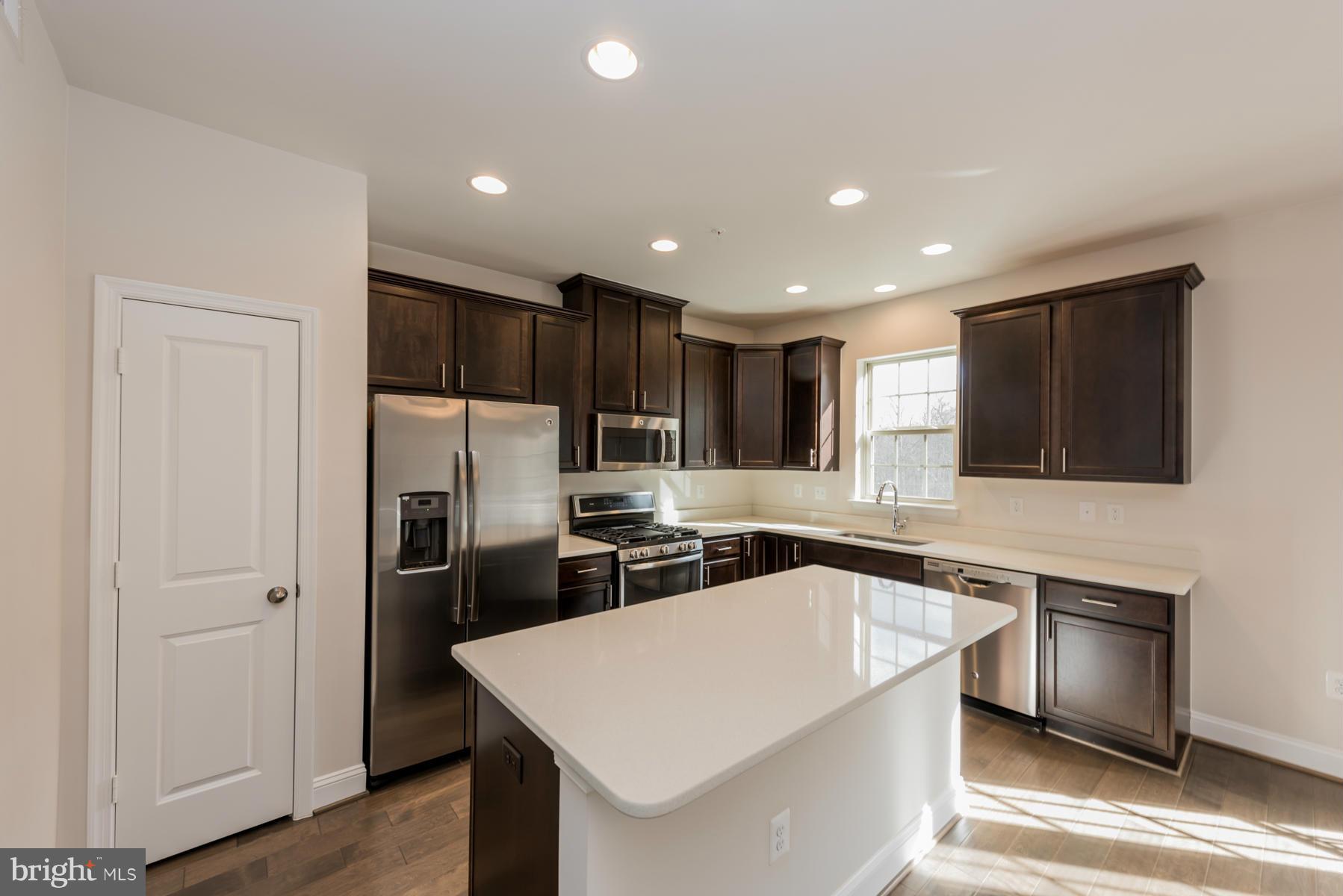 2584 Twin Birch Road Hanover, MD 21076 - Photo 11 of 28 Kitchen
