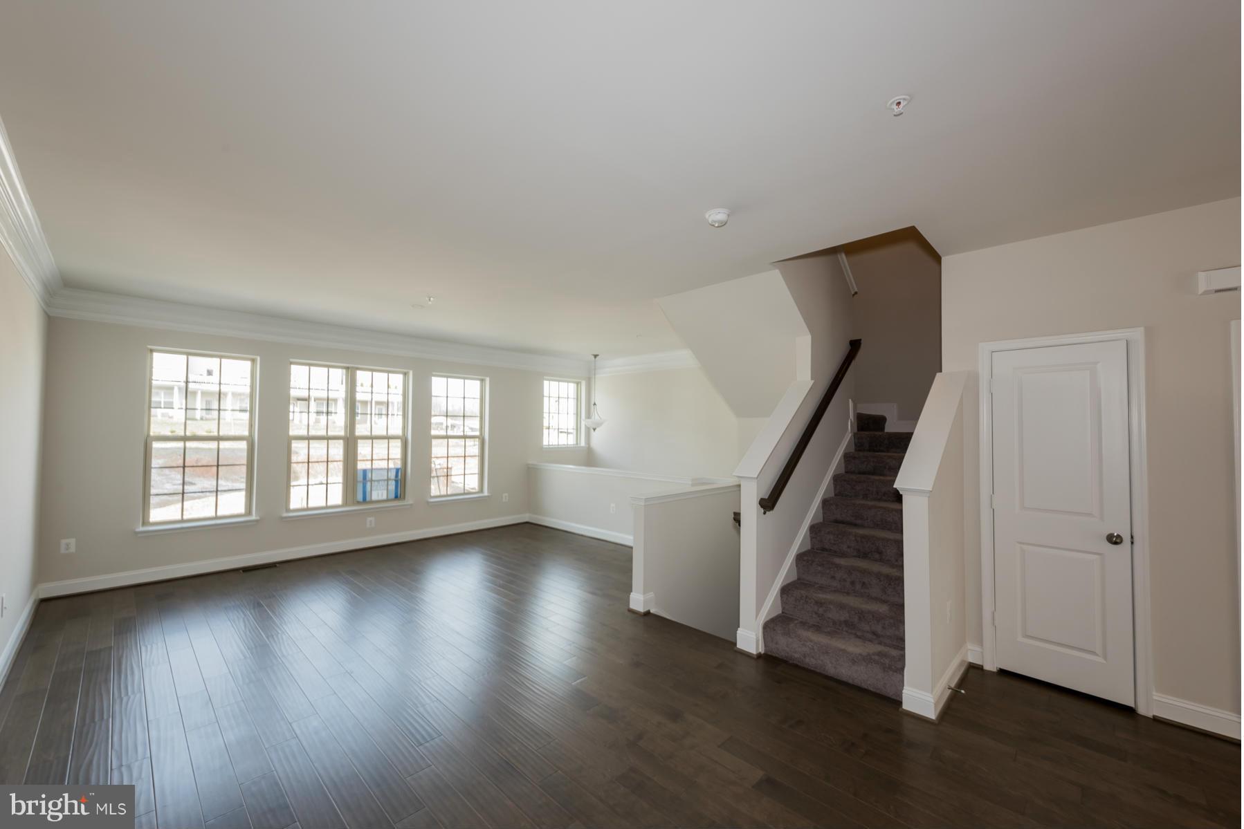 2584 Twin Birch Road Hanover, MD 21076 - Photo 15 of 28 Living Room