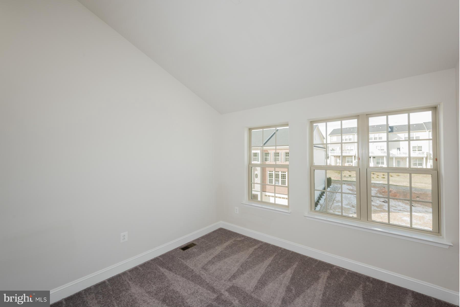 2584 Twin Birch Road Hanover, MD 21076 - Photo 16 of 28 Bedroom (Master)