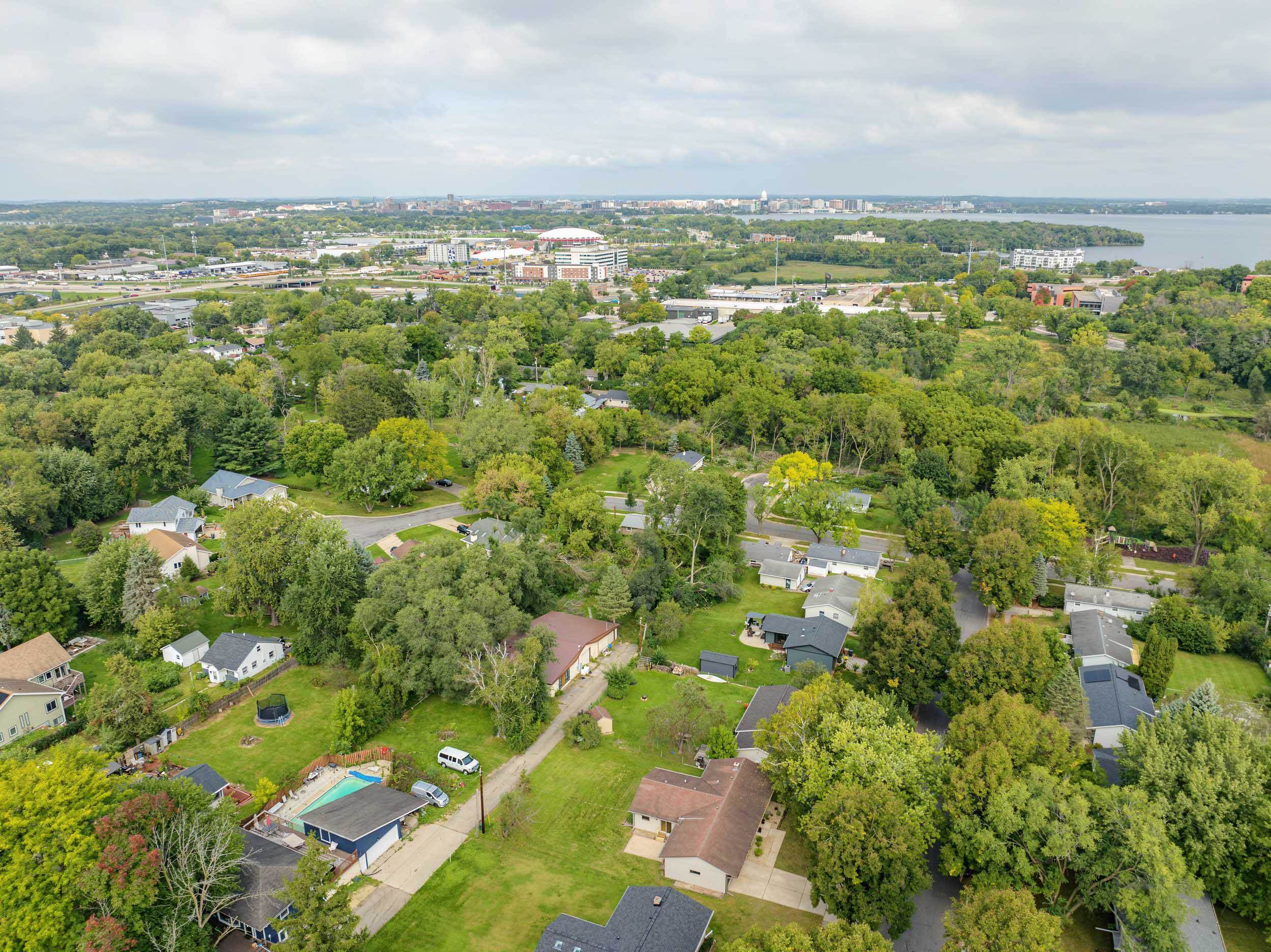 2618 Fell Madison, WI 53713 - Photo 49 of 50 Gallery Image 49