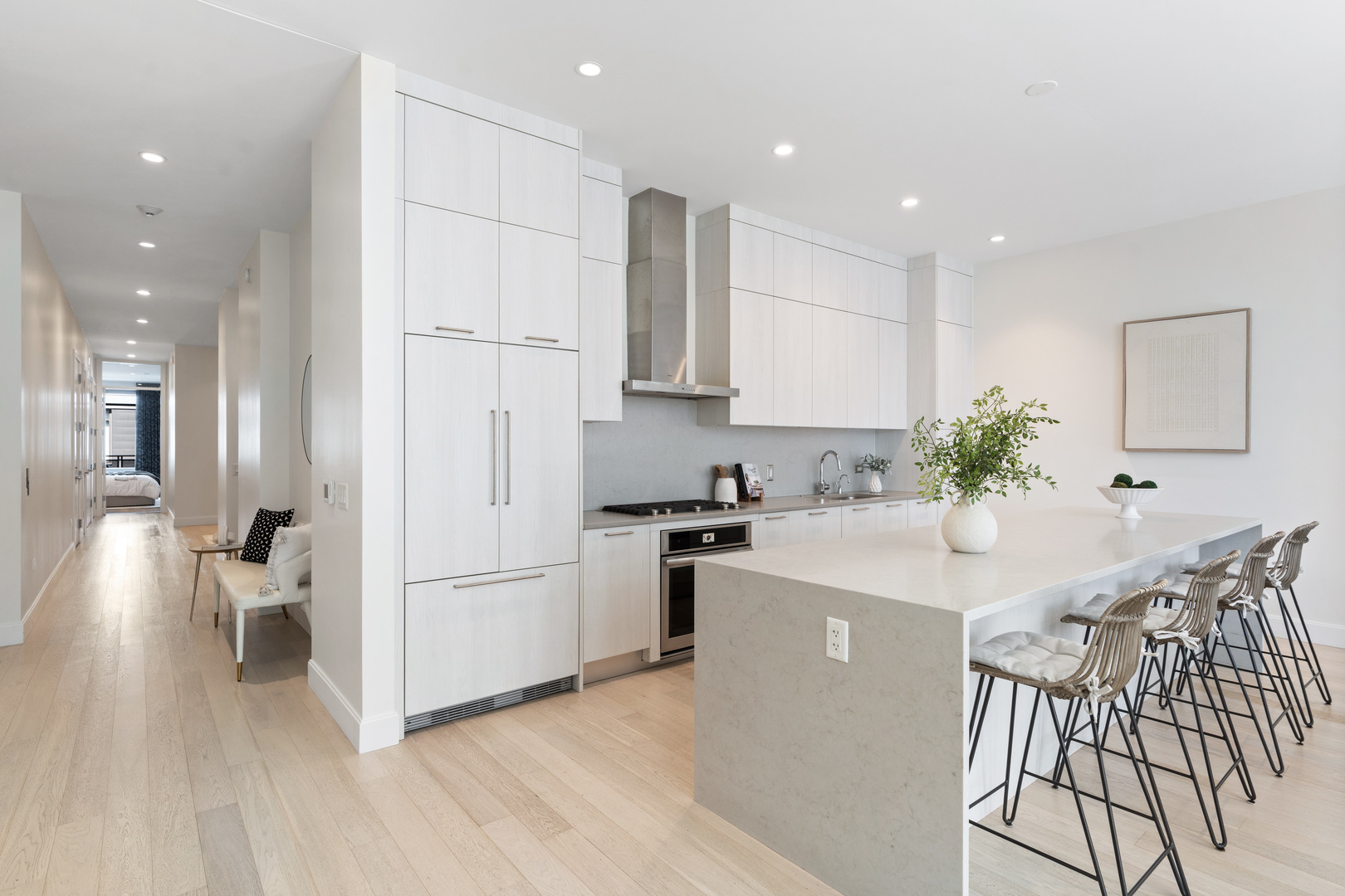 28 North Carpenter Street, Unit 4N Chicago, IL 60607 - Photo 15 of 31