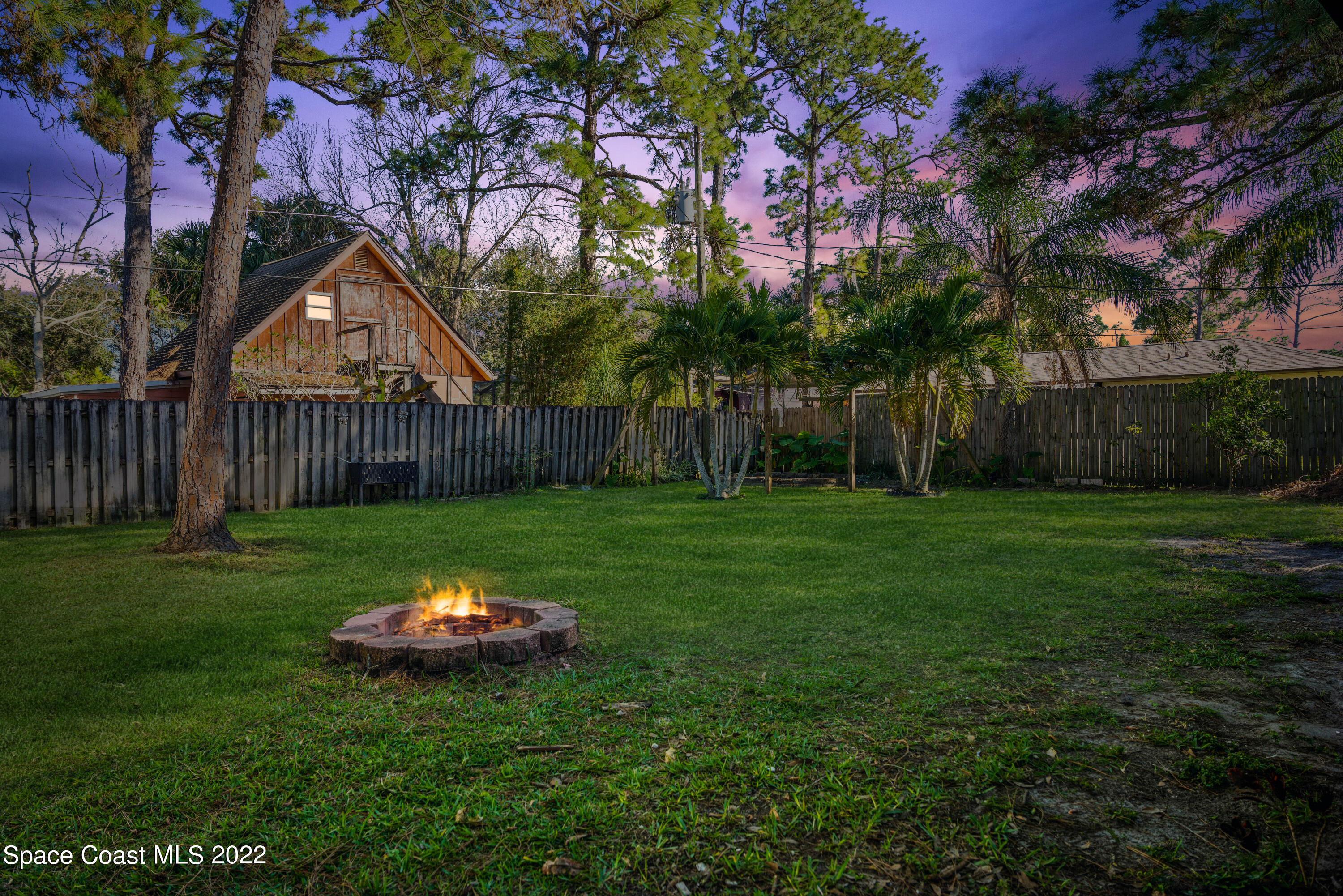 415 Cortez Road Palm Bay, FL 32907 - Photo 9 of 22 DSC05117_tw