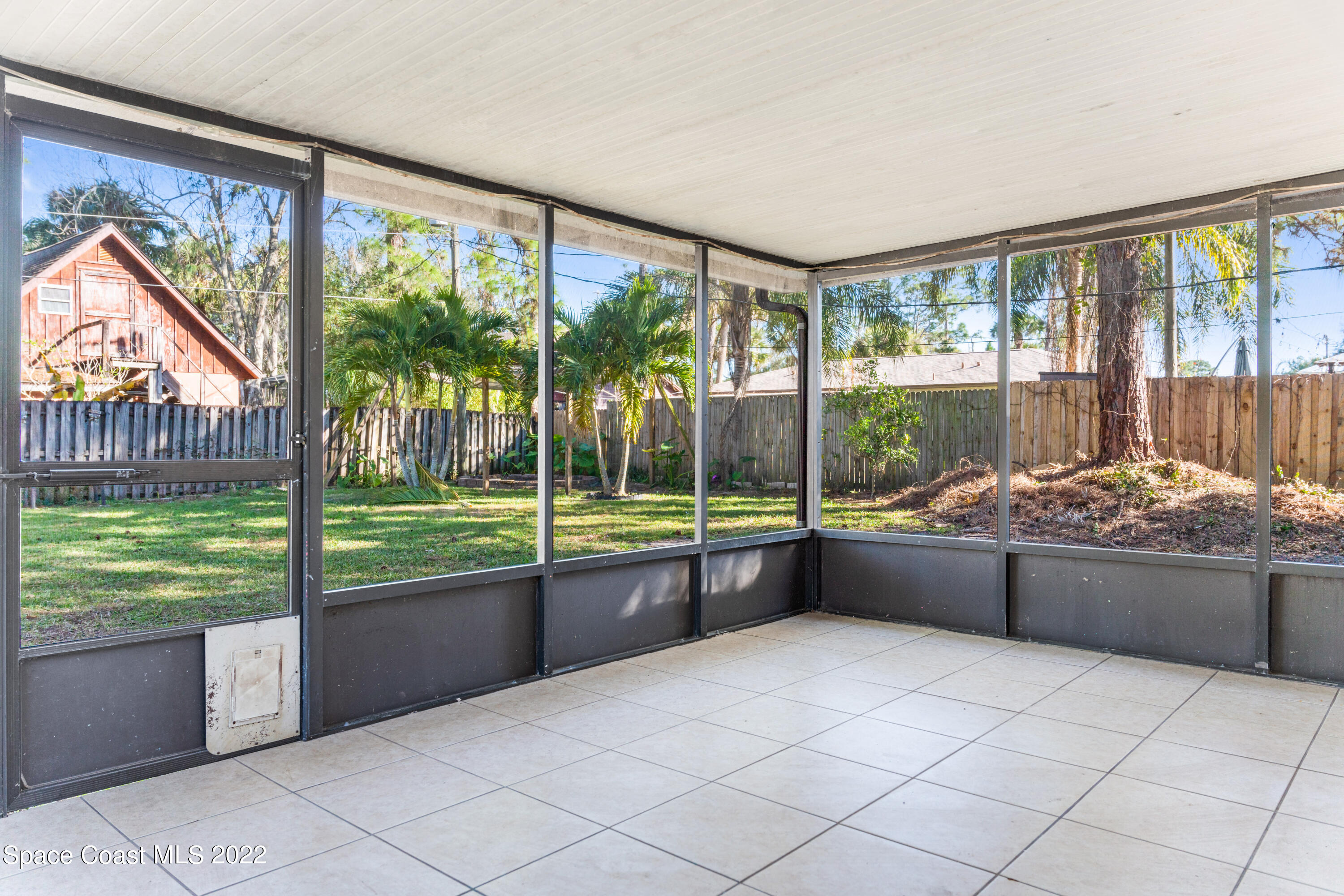 415 Cortez Road Palm Bay, FL 32907 - Photo 10 of 22 DSC05109