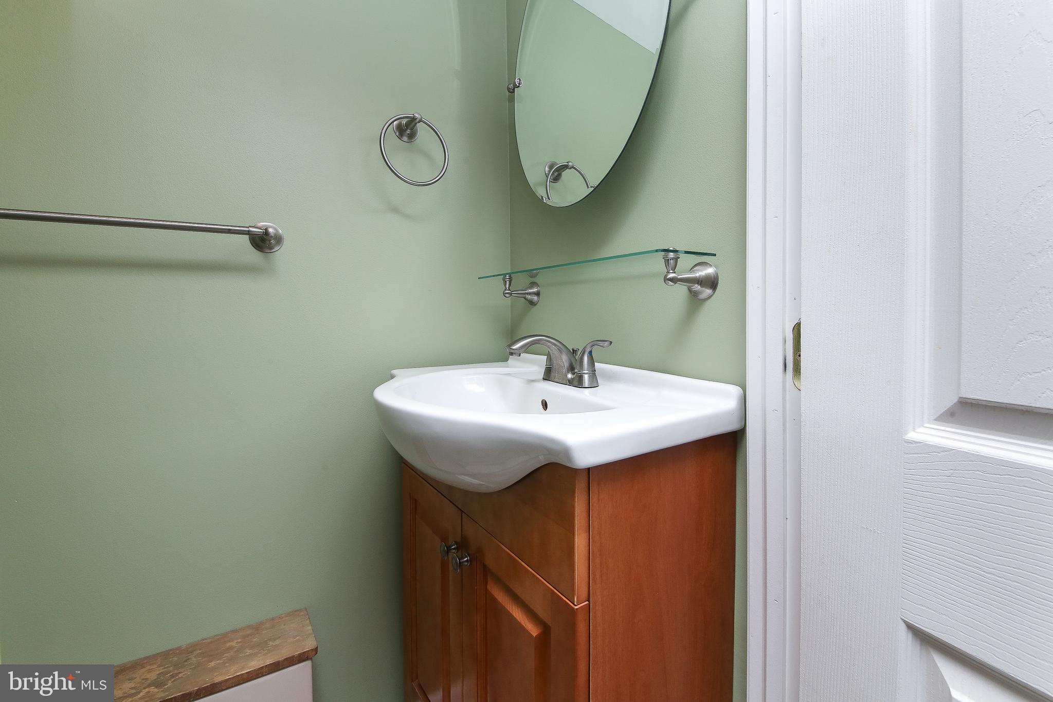 12242 Sweet Briar Road Philadelphia, PA 19154 - Photo 18 of 28
