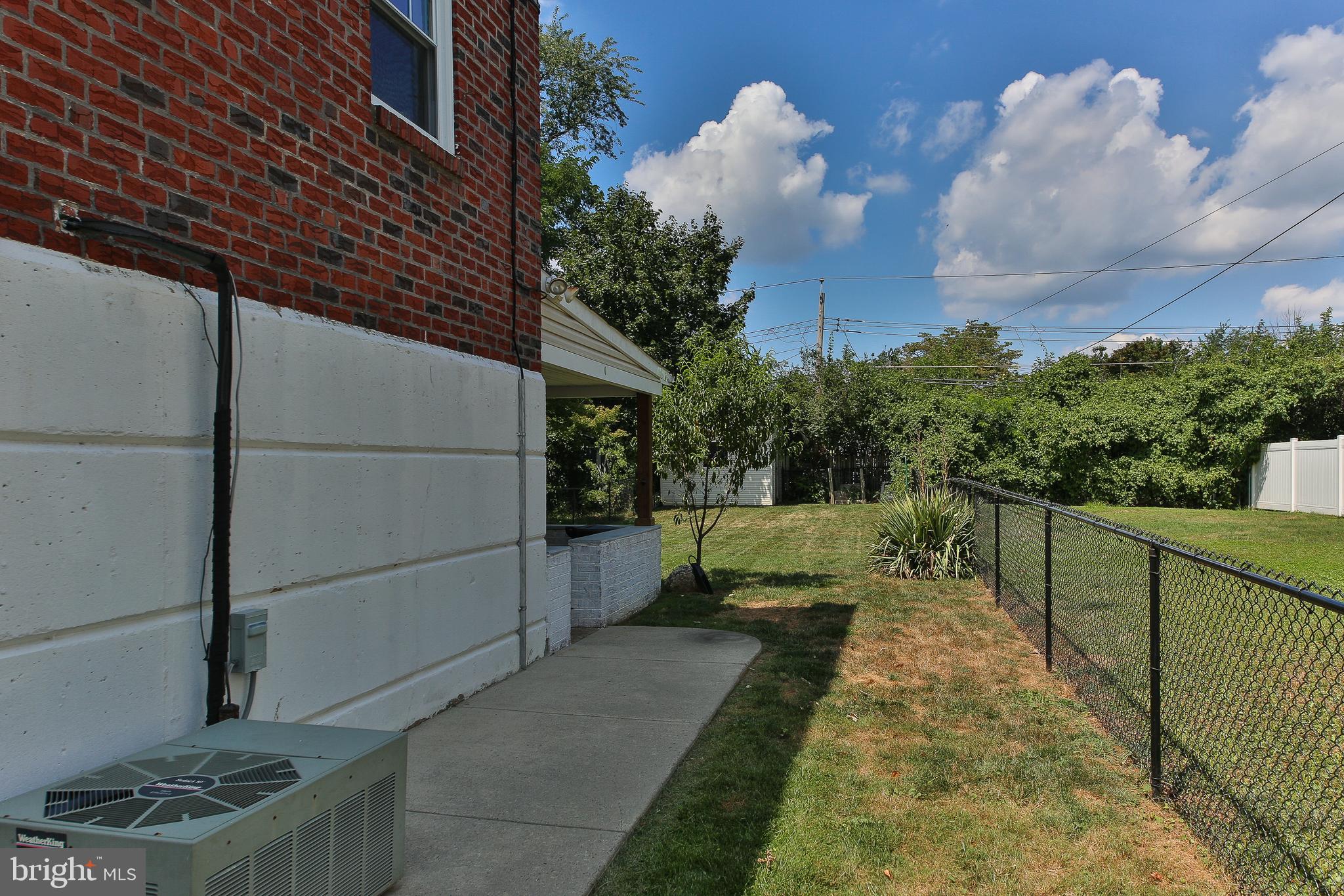 12242 Sweet Briar Road Philadelphia, PA 19154 - Photo 28 of 28