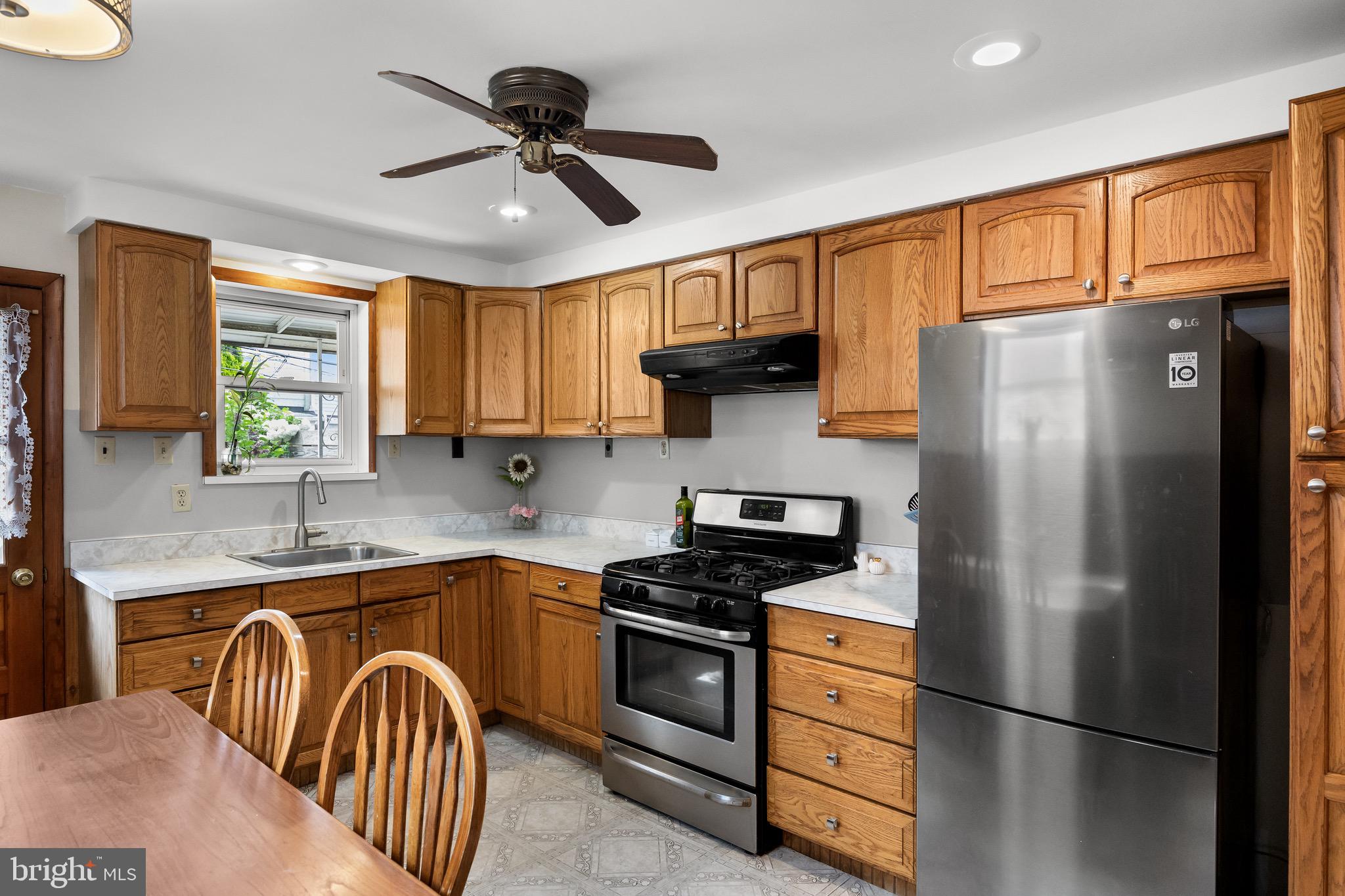 3143 Cedar Street Philadelphia, PA 19134 - Photo 12 of 26