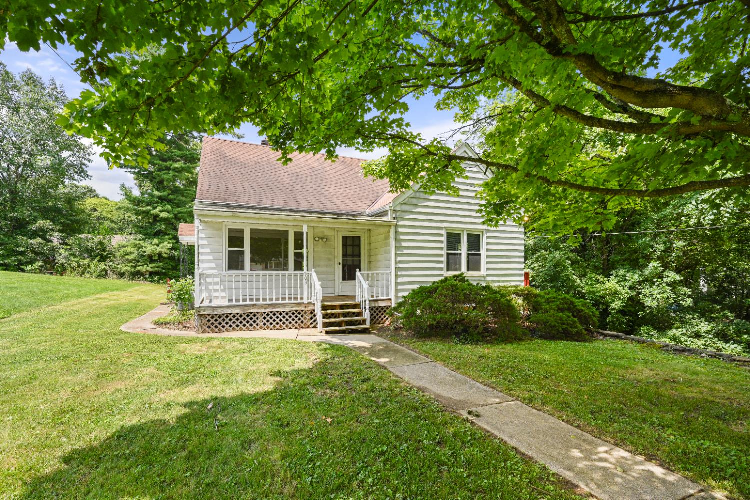 503 Ridge Avenue Aurora, IN 47001 - Photo 1 of 32 Gallery Image 1