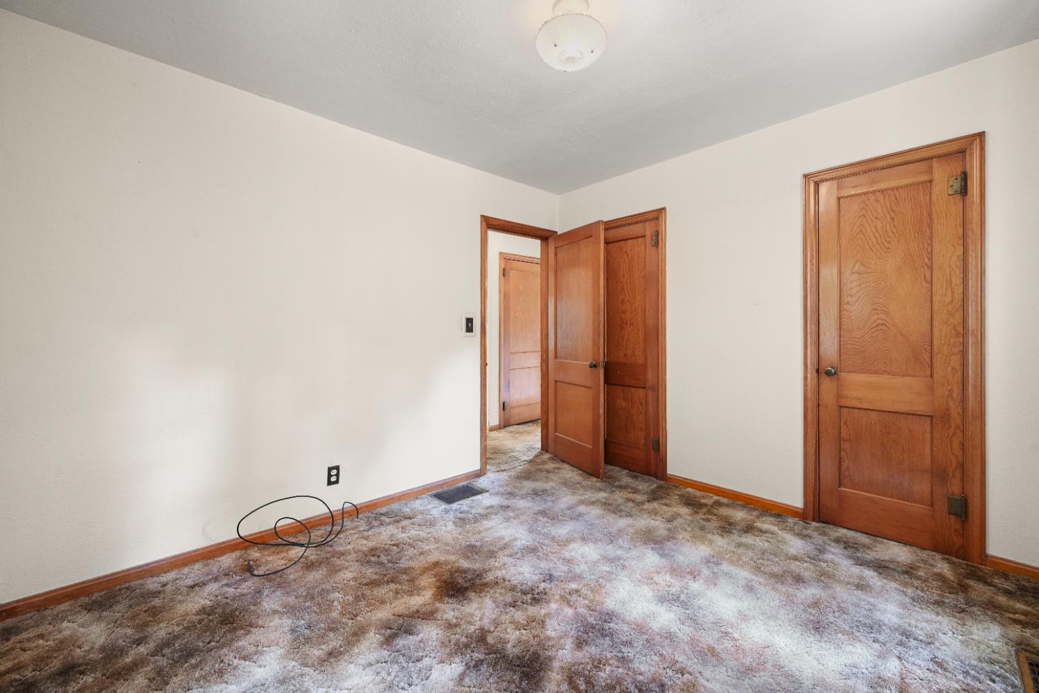 503 Ridge Avenue Aurora, IN 47001 - Photo 10 of 32 Gallery Image 10