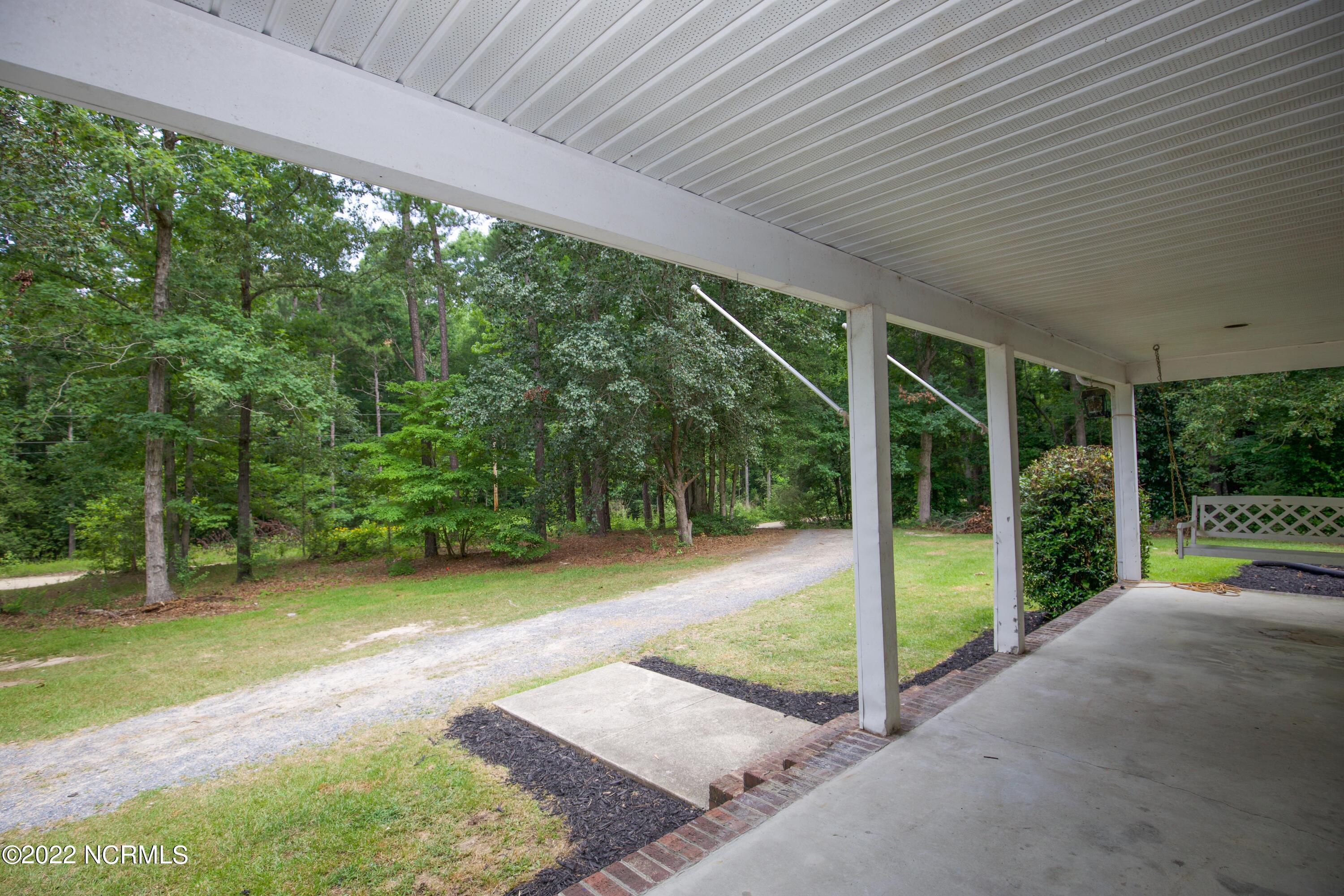 269 Sandy Oak Road Carthage, NC 28327 - Photo 2 of 28 Driveway