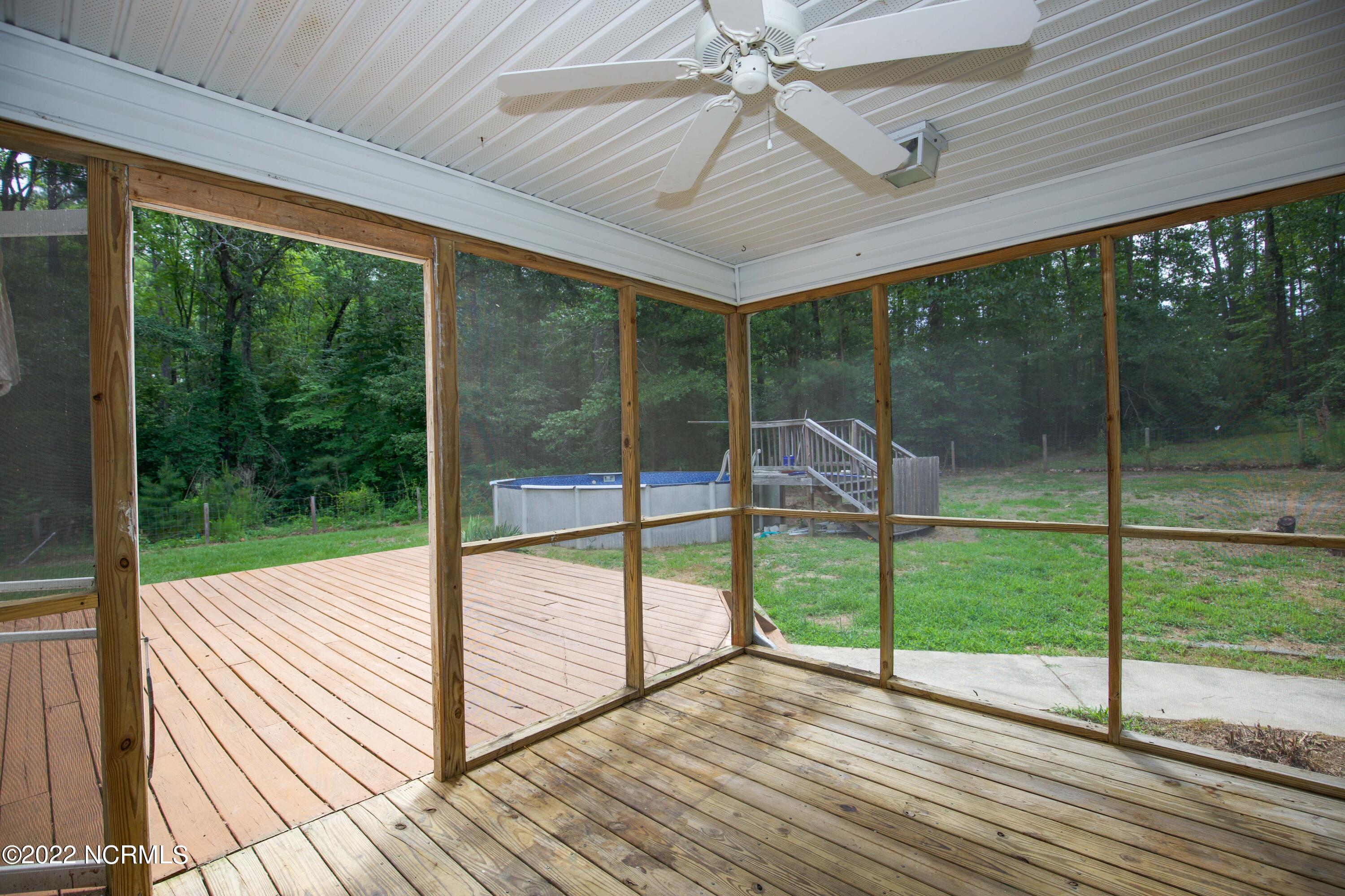 269 Sandy Oak Road Carthage, NC 28327 - Photo 23 of 28 Screened Deck