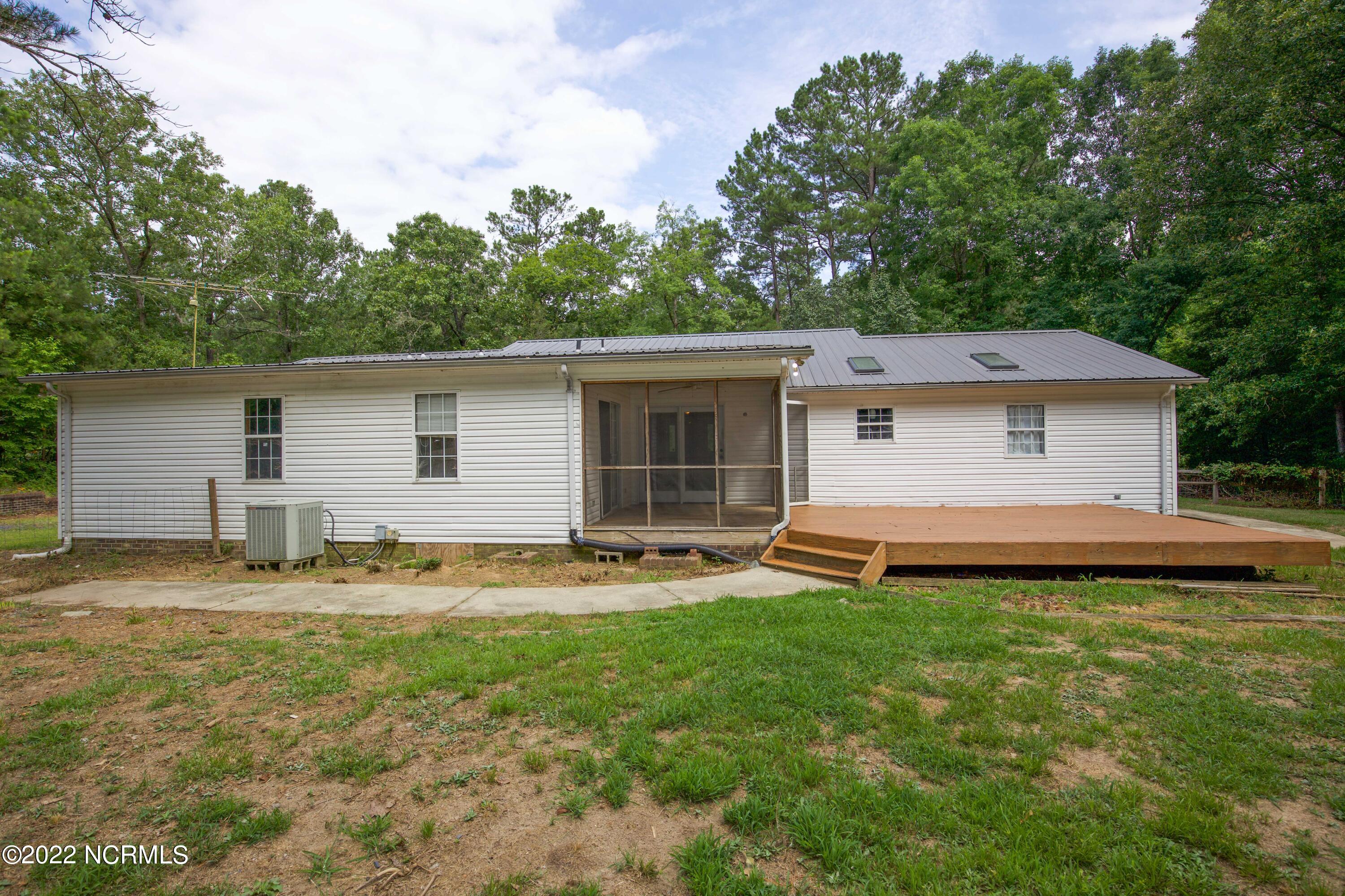 269 Sandy Oak Road Carthage, NC 28327 - Photo 27 of 28 Back of Home