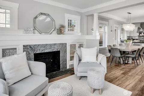 $1,650,000 | 5718 Palatine Avenue North, Seattle, WA 98103