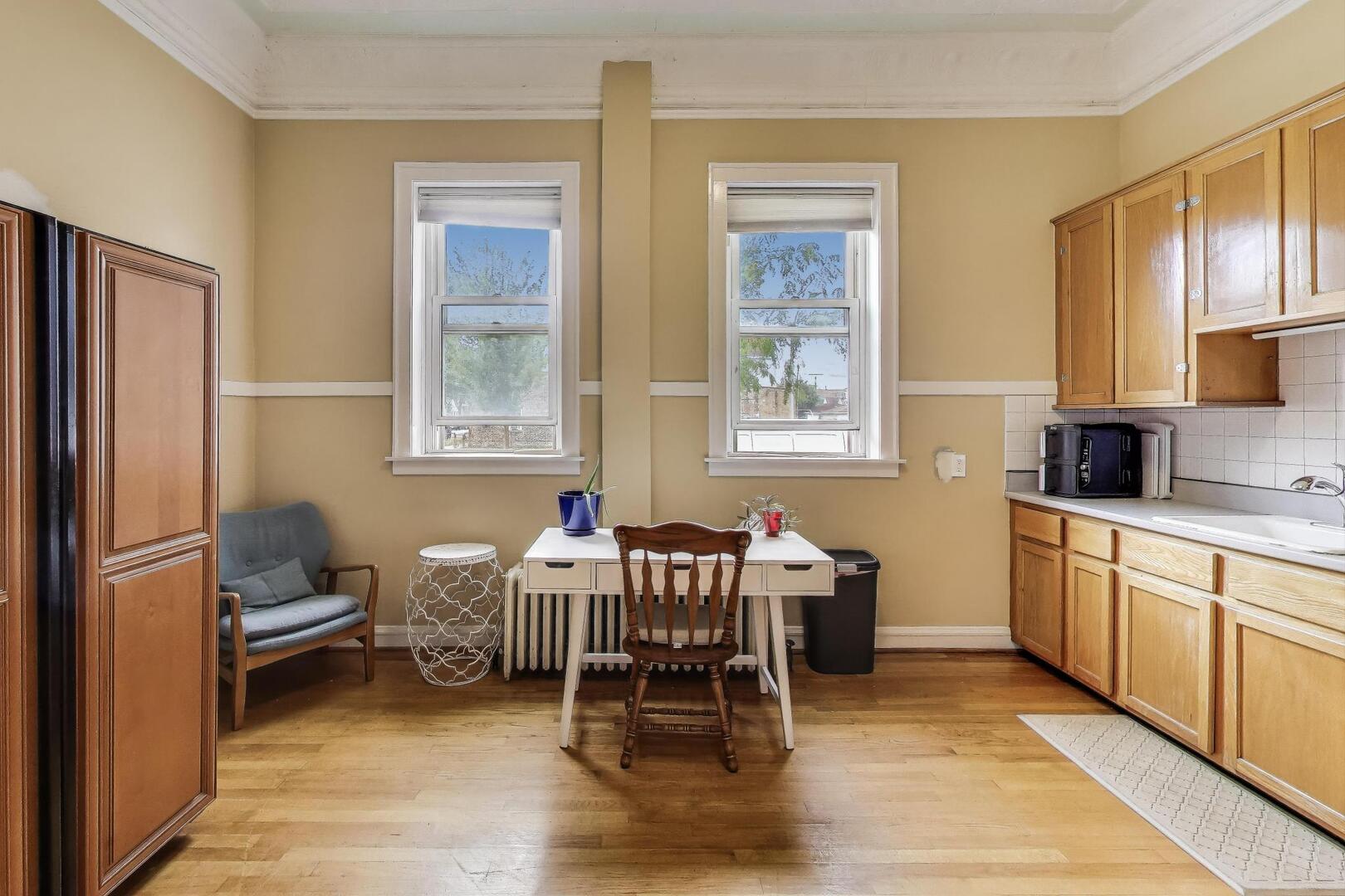 3558 South Honore Street Chicago, IL 60609 - Photo 13 of 37