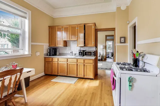 a view of livingroom with furniture and closet