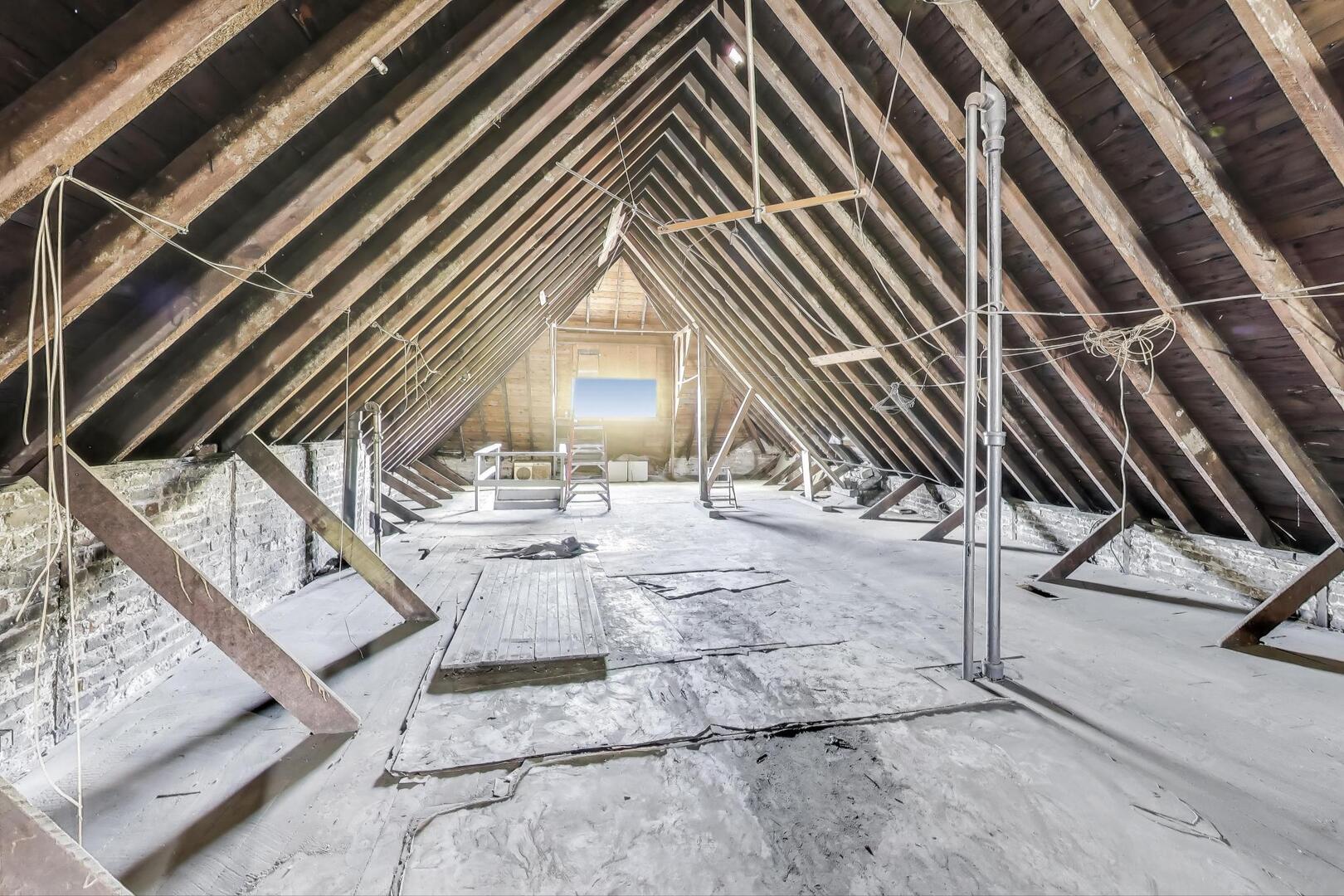 3558 South Honore Street Chicago, IL 60609 - Photo 36 of 37 a view of an outdoor space and deck